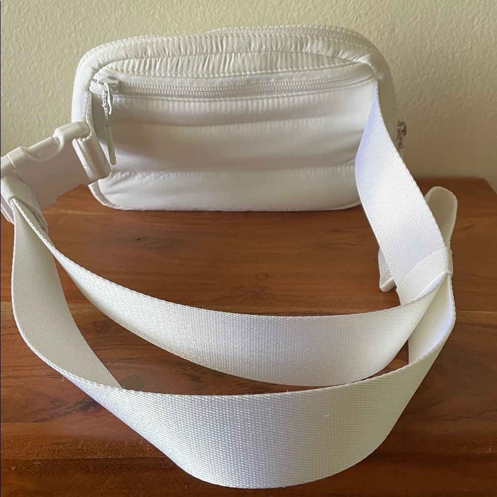 Lululemon Athletica White Puff Belt Bag - Picture 2 of 7